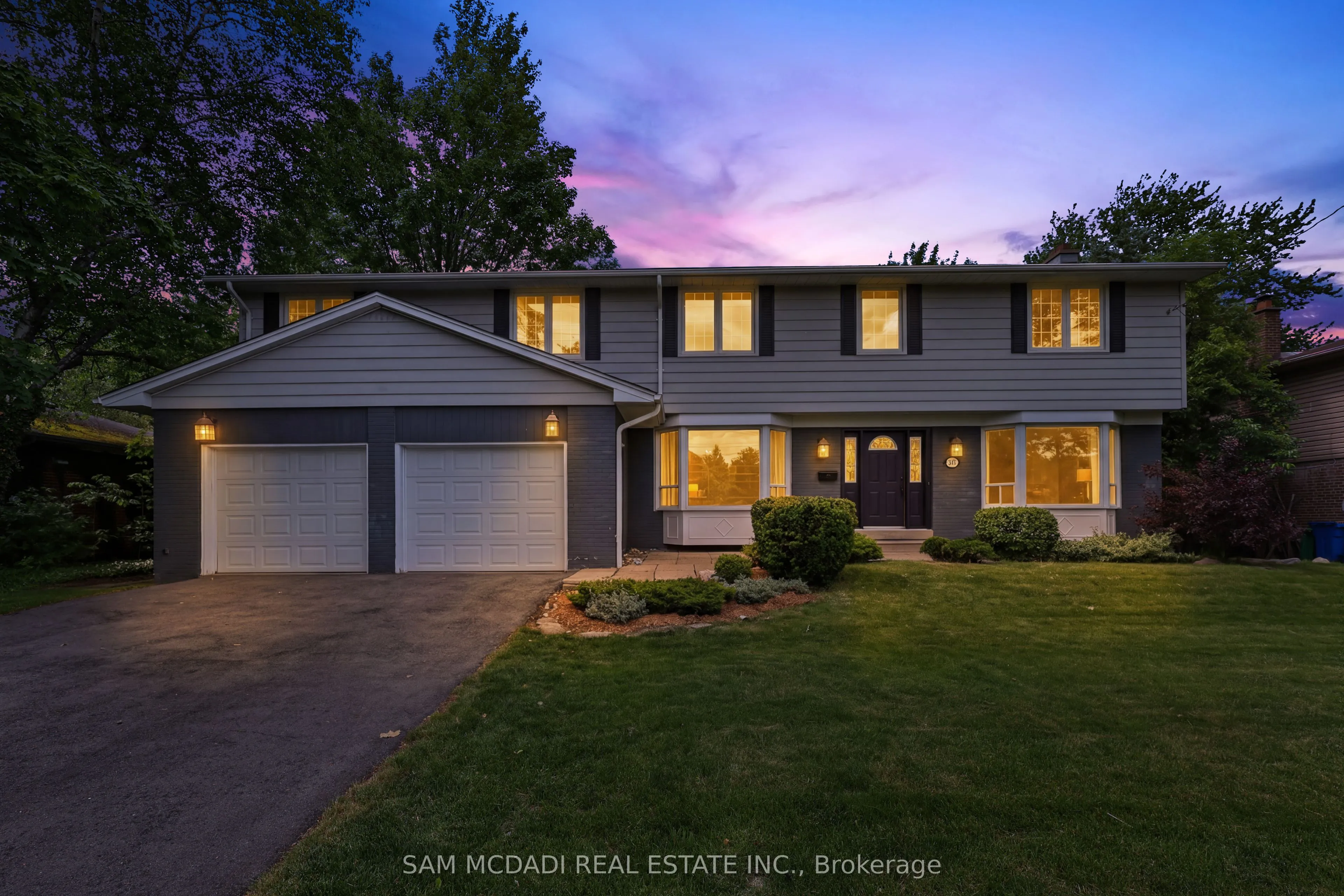 Detached Home For Sale | W13695994