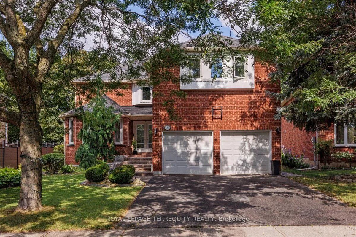 Detached Home For Sale | W13696222