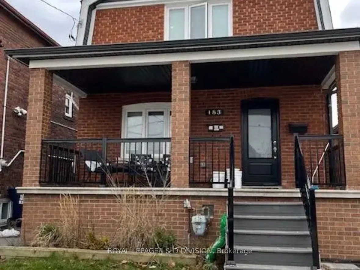 Detached Home For Lease | W13696784