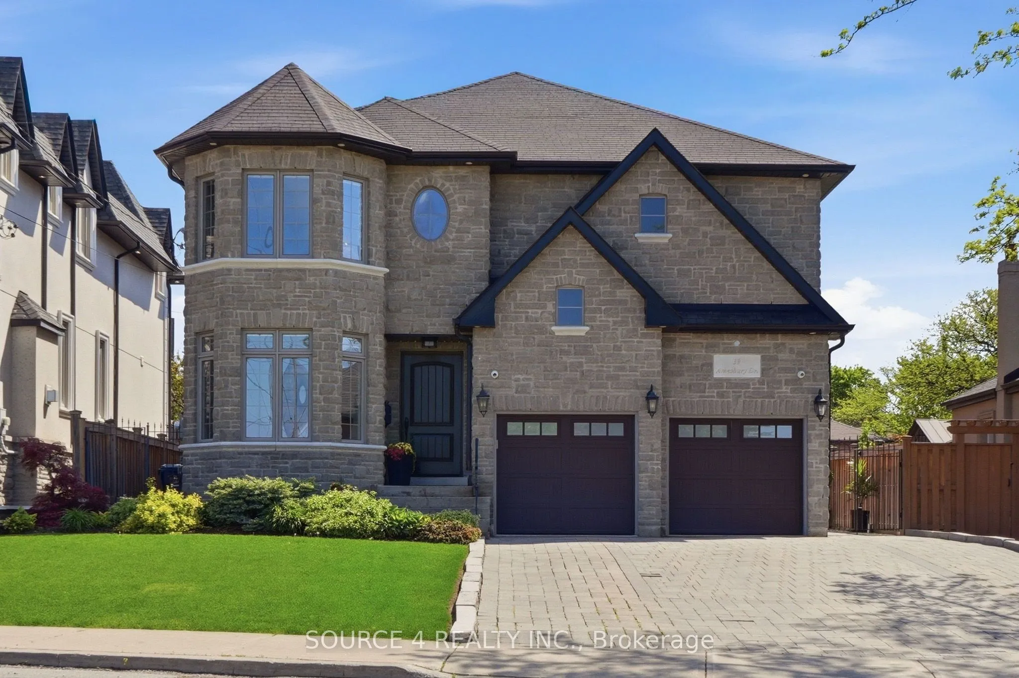 Detached Home For Lease | W13696902