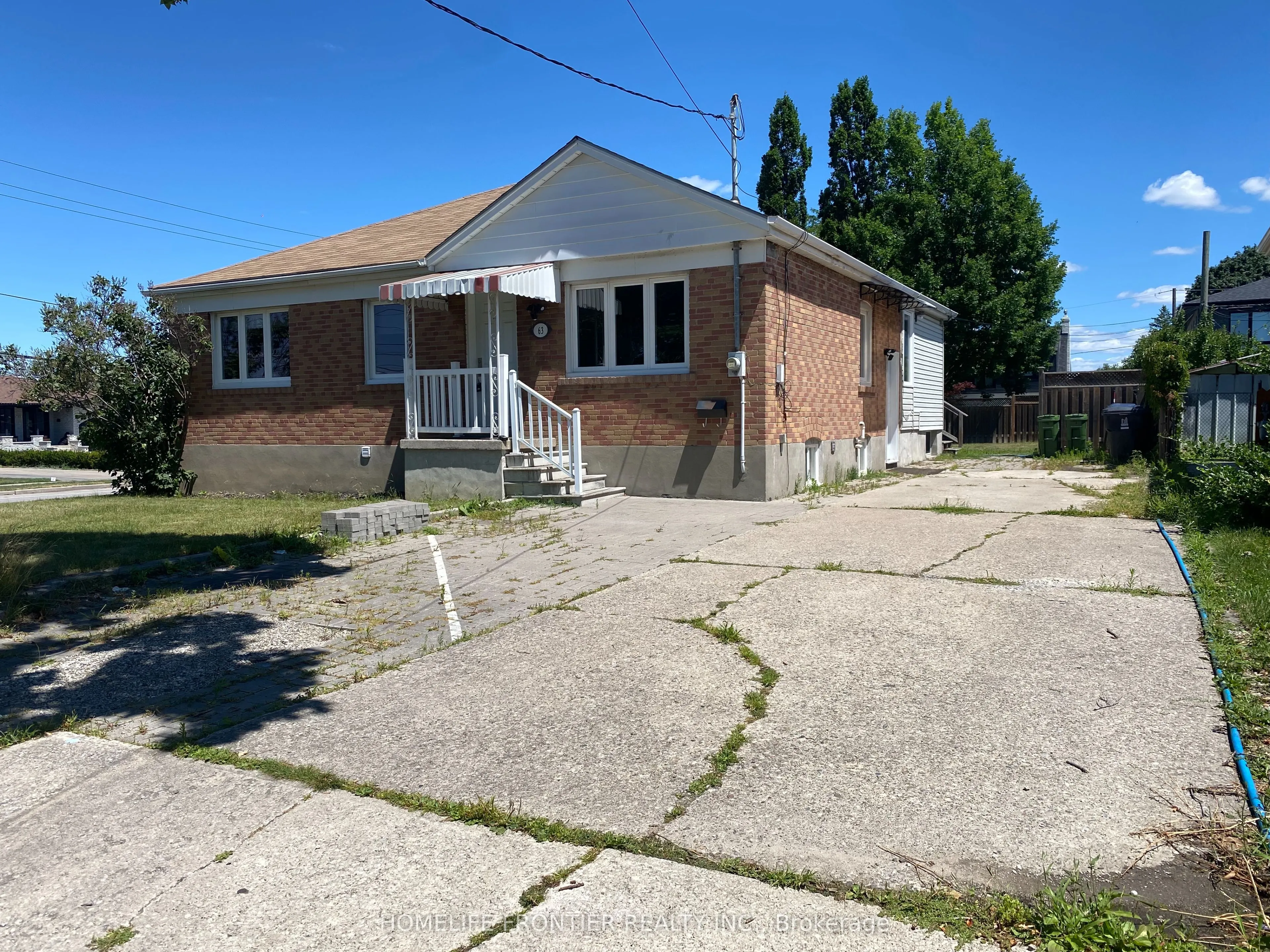 Duplex For Lease | W13697164