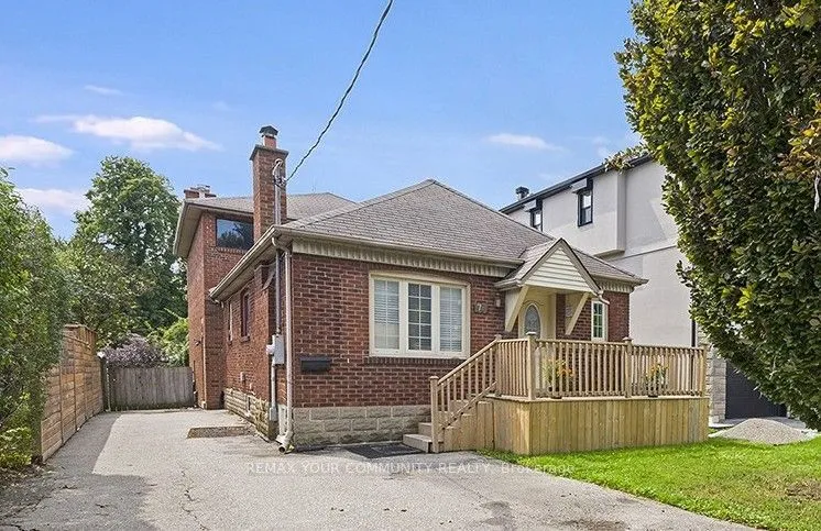 Detached Home For Sale | W13697198