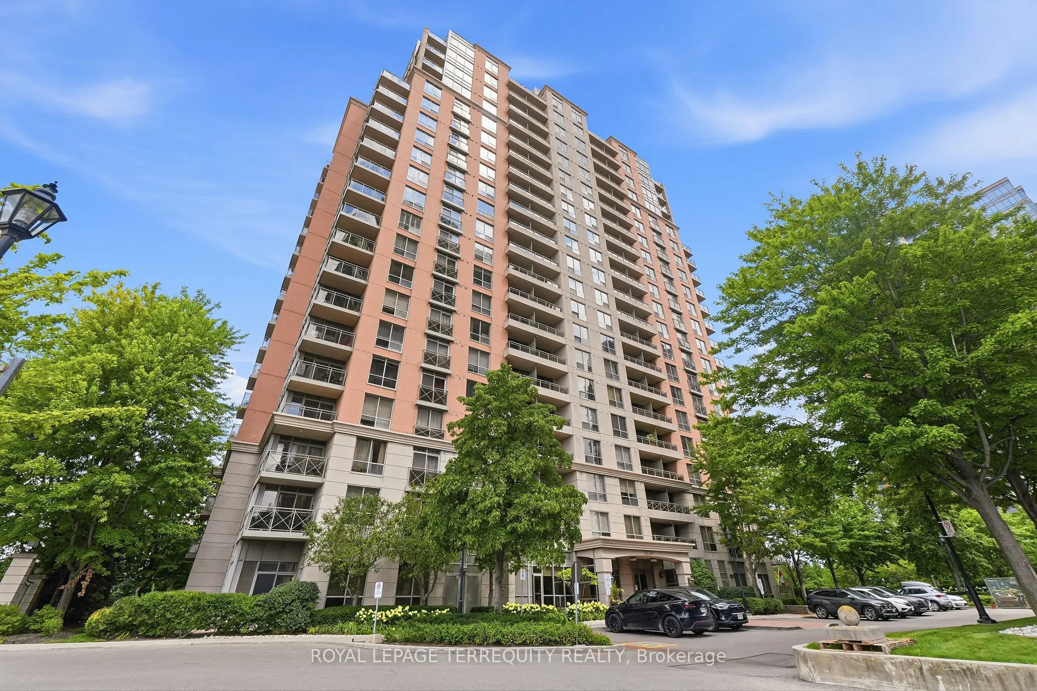 Property For Sale | W13697478