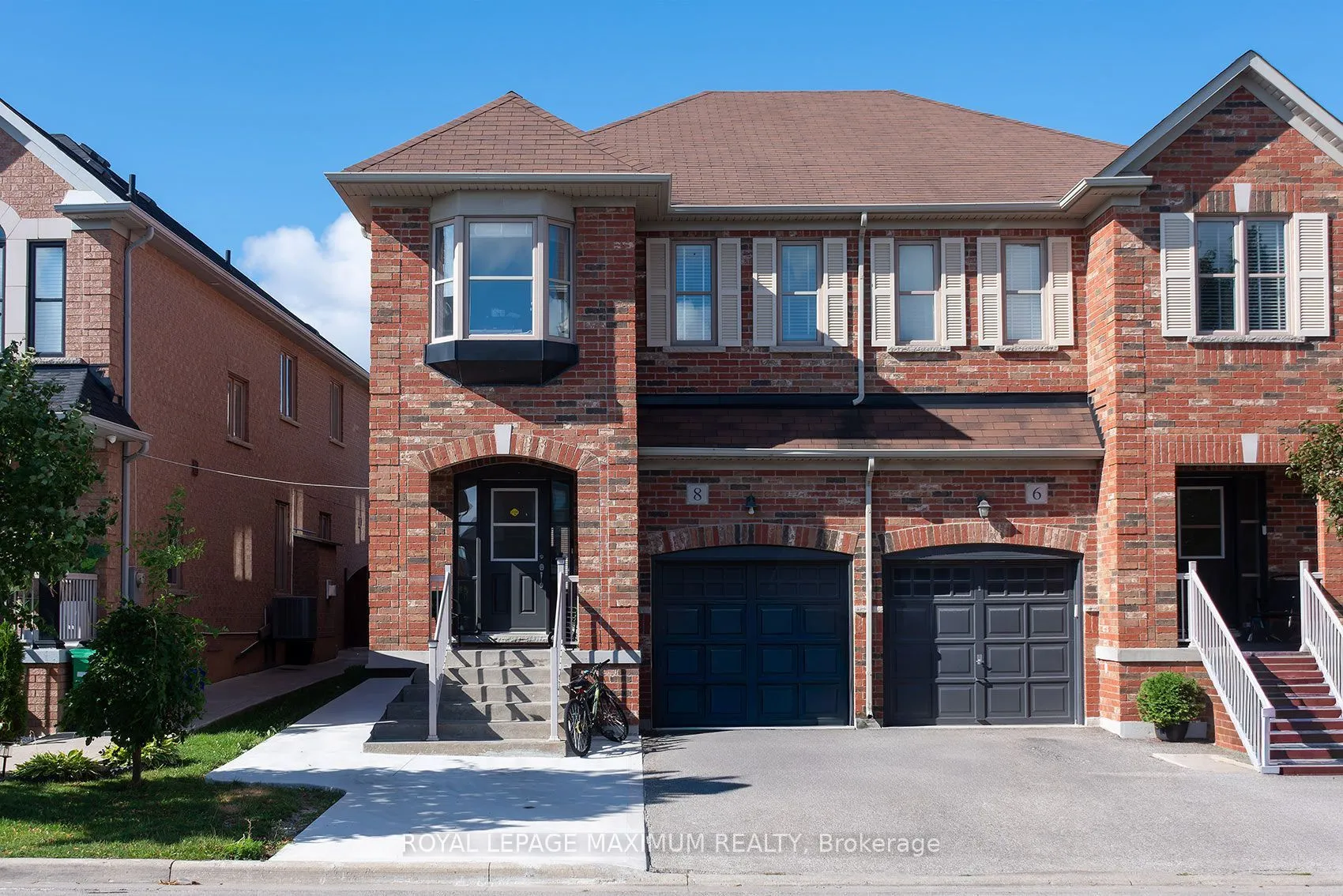 Semi-Detached Home For Lease | W13697646