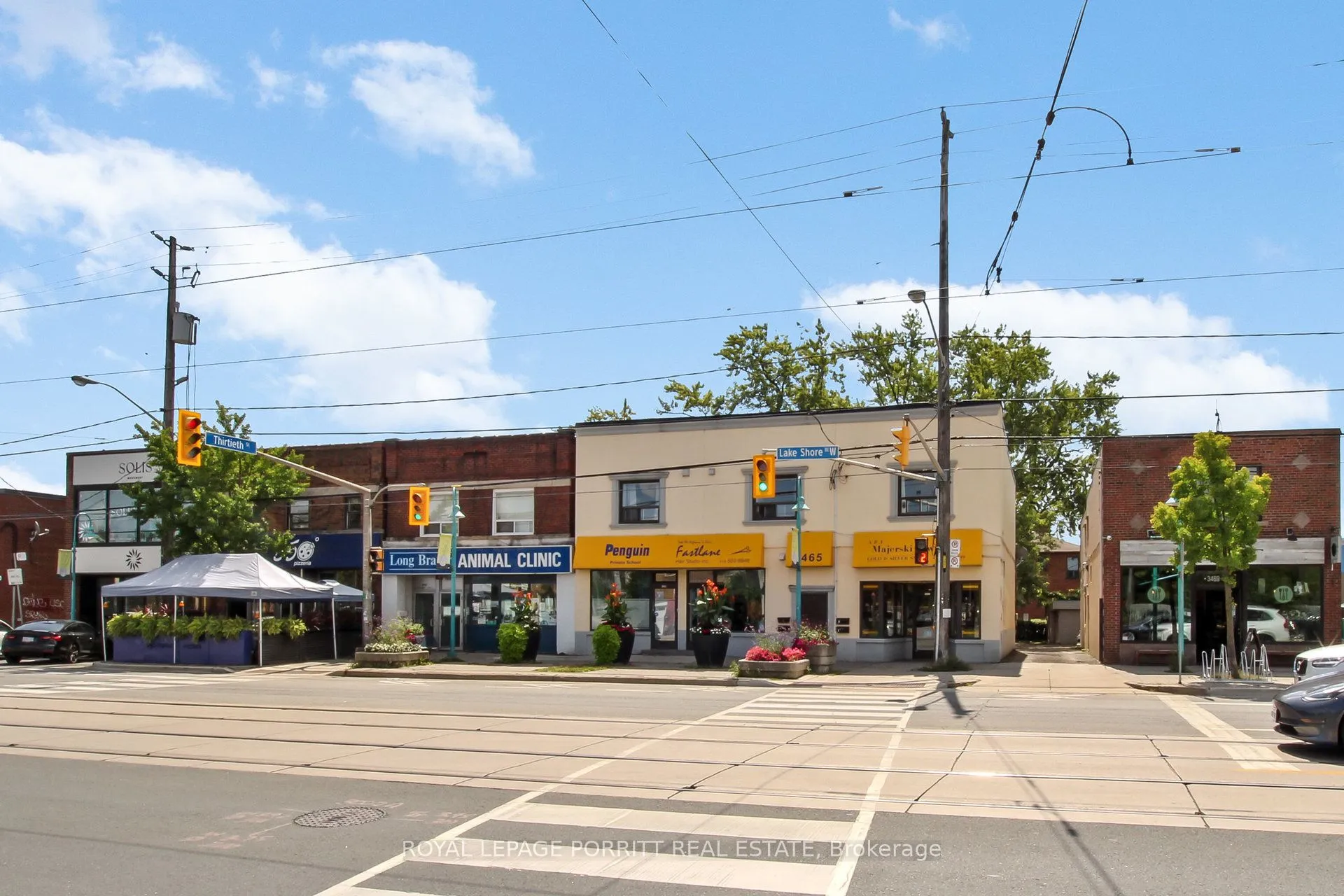 Detached Home For Lease | W13698014