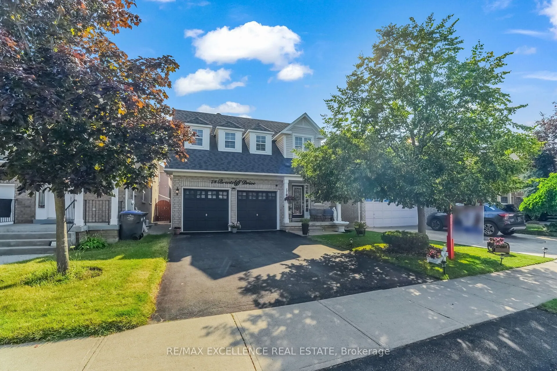 Detached Home For Sale | W13698104