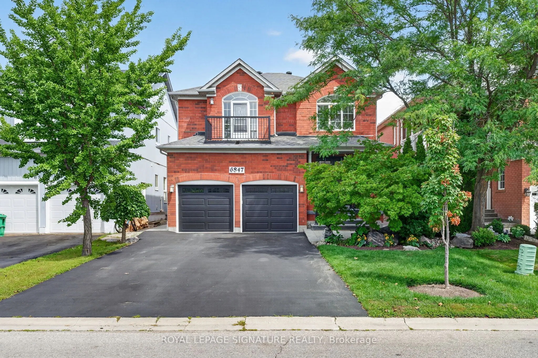 Detached Home For Sale | W13698170