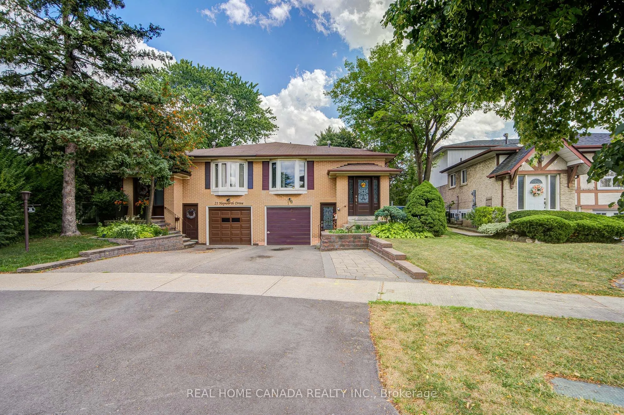 Semi-Detached Home For Sale | W13698590