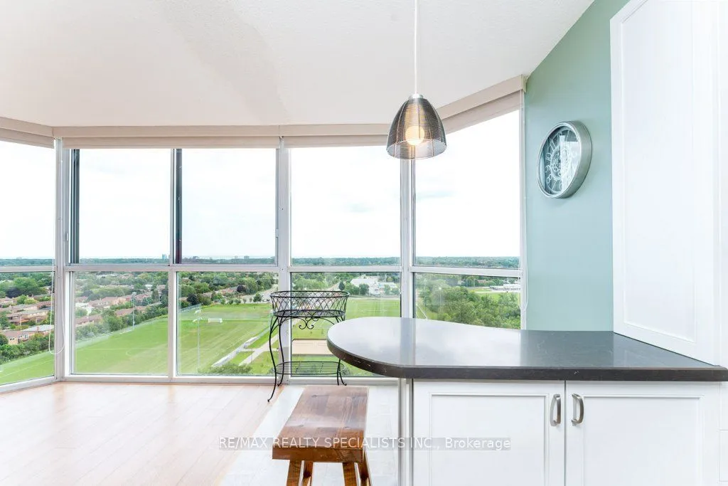 Property For Sale | W13698600
