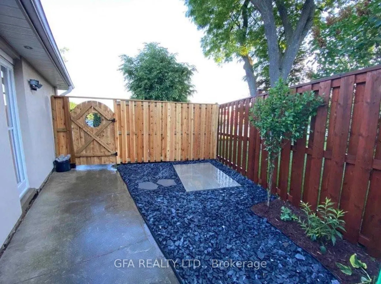 Detached Home For Lease | W13698744