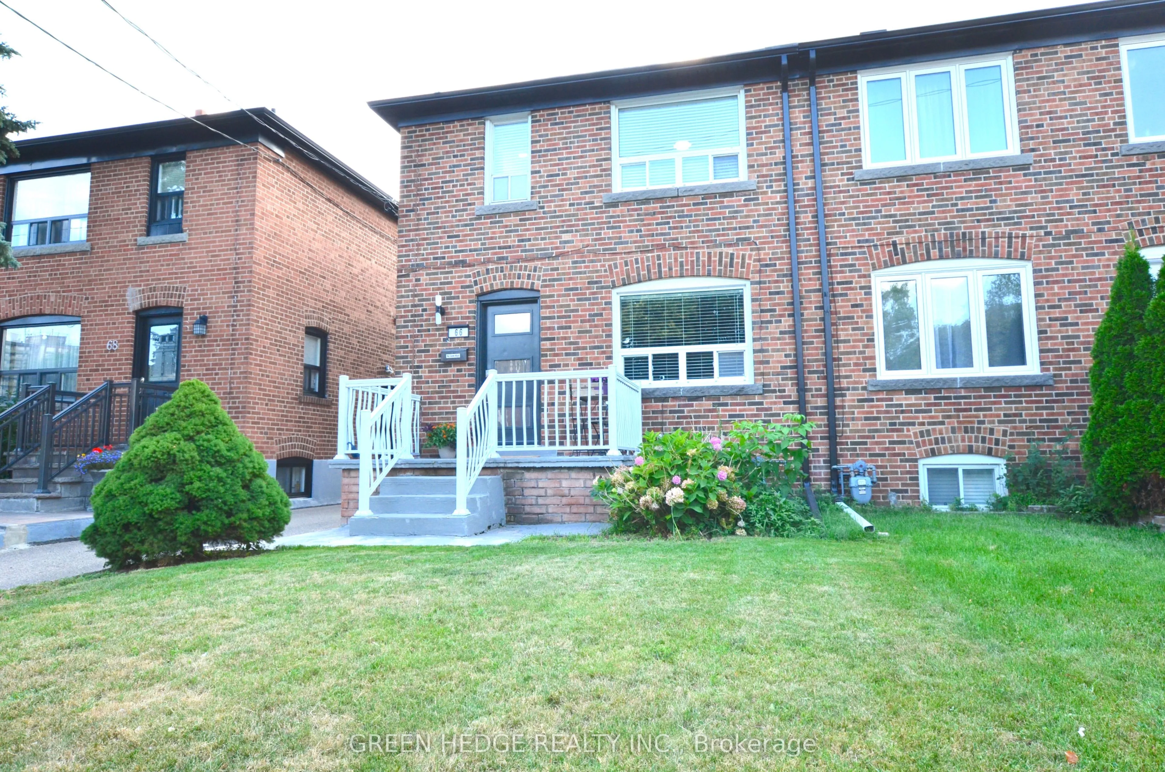 Semi-Detached Home For Sale | W13698756