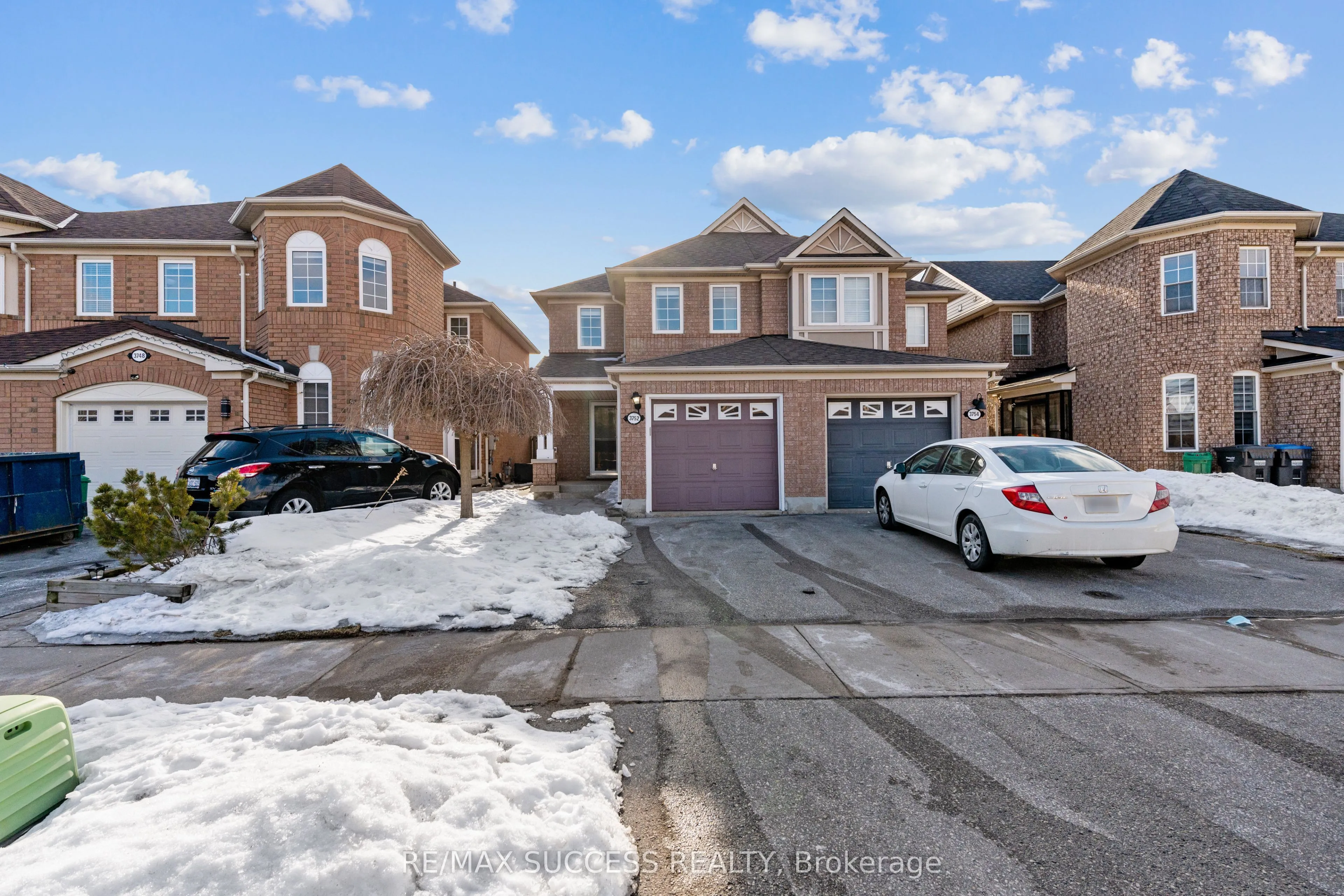 Semi-Detached Home For Lease | W13698900