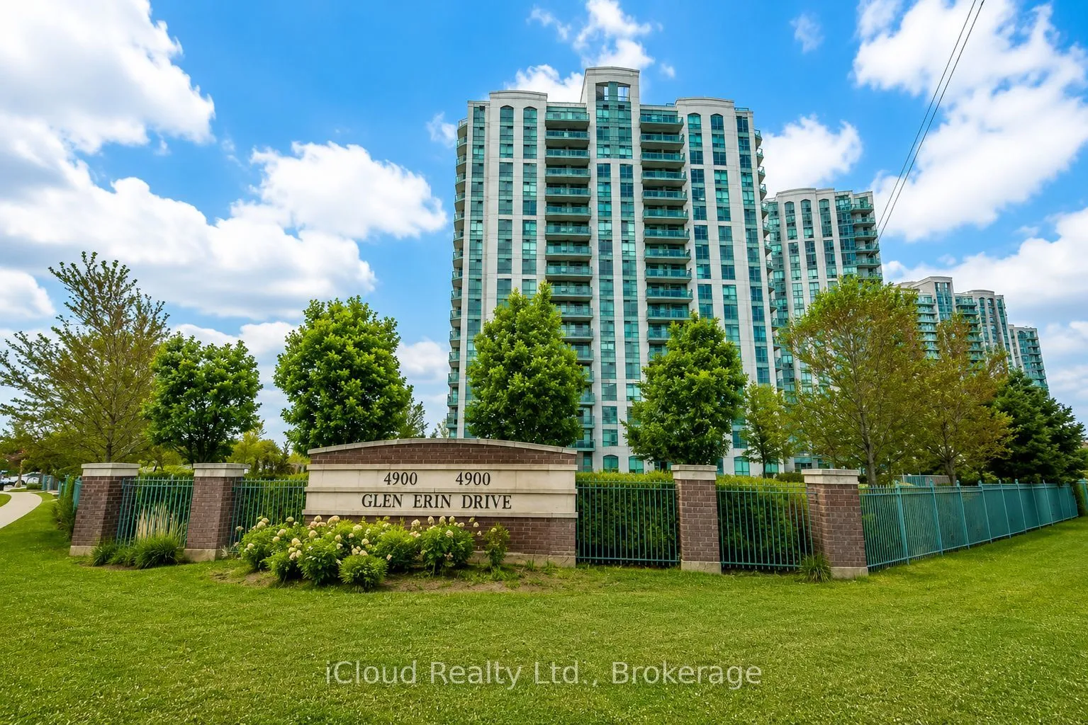 Property For Sale | W13699284