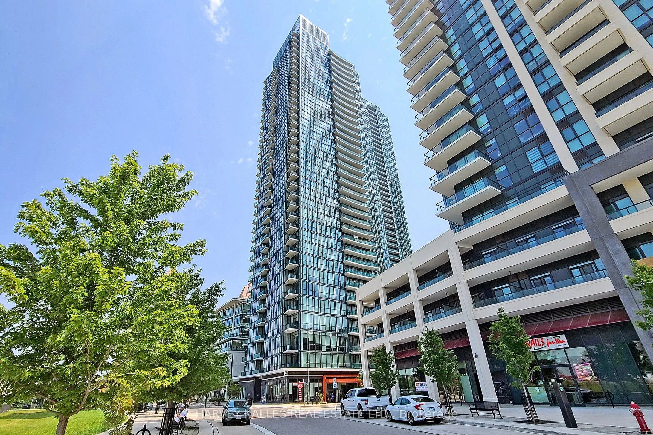Property For Lease | W13699324