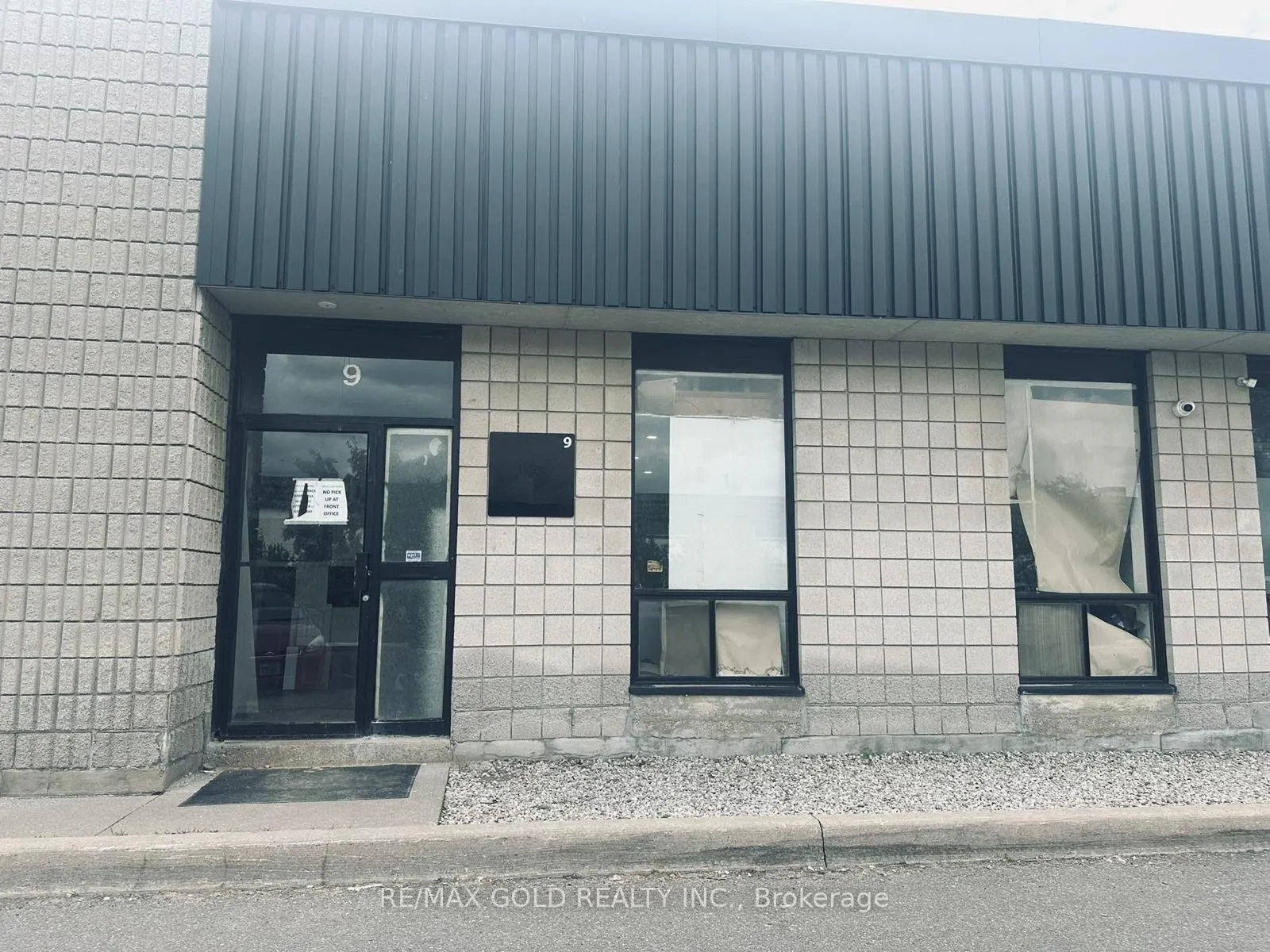 Industrial Property For Sale | W13699338