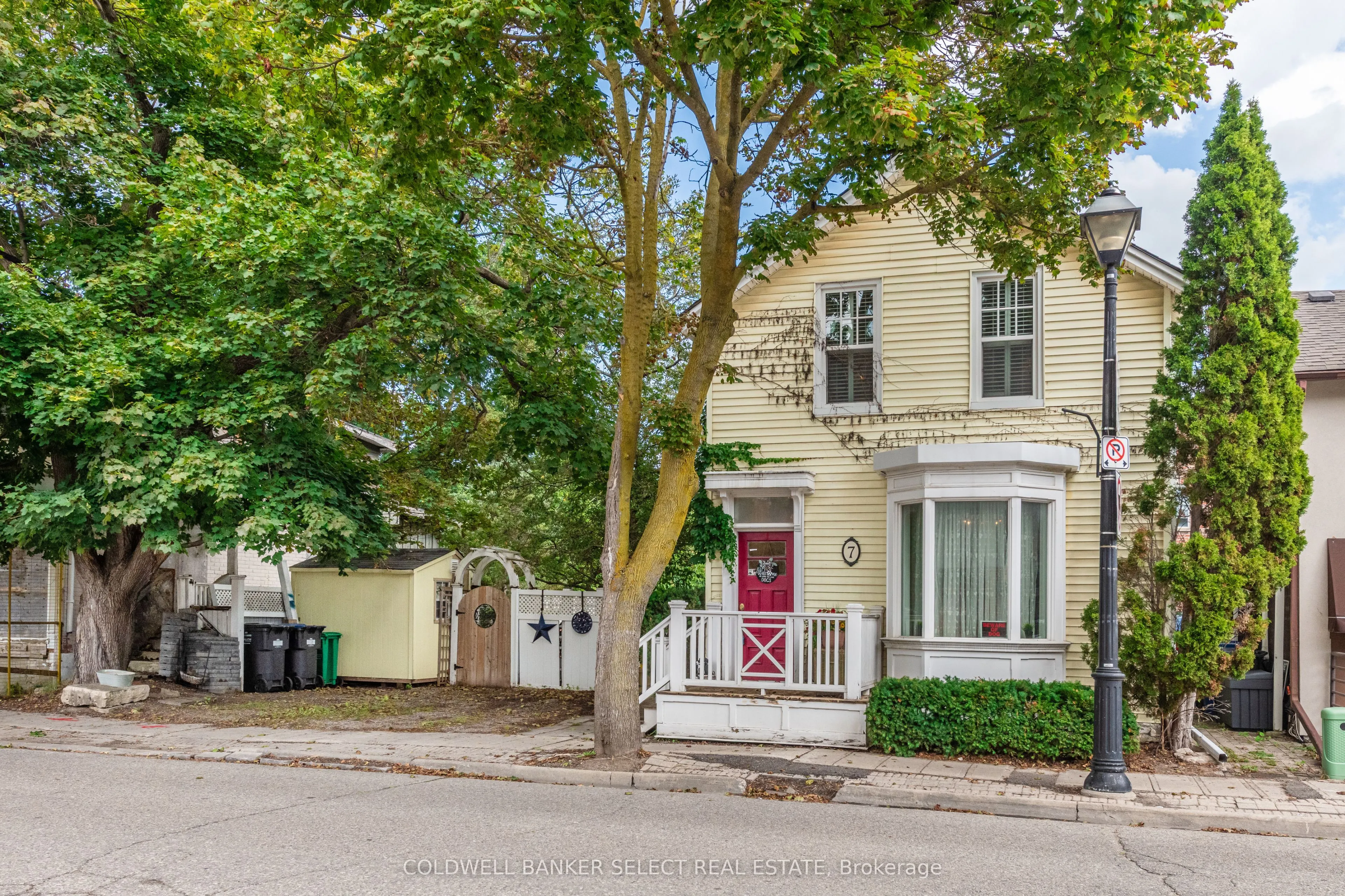 Detached Home For Sale | W13699758