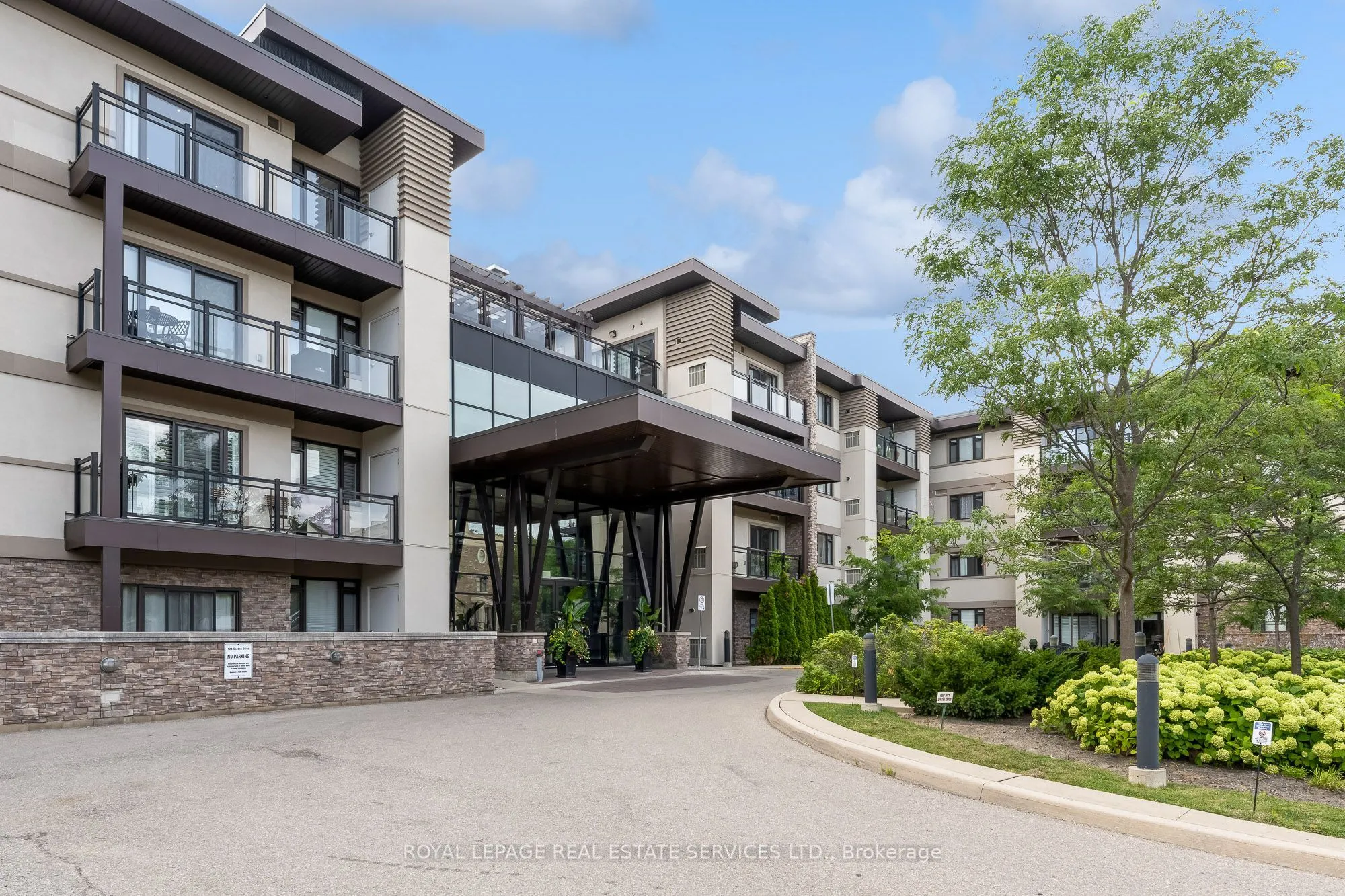 Property For Sale | W13699958