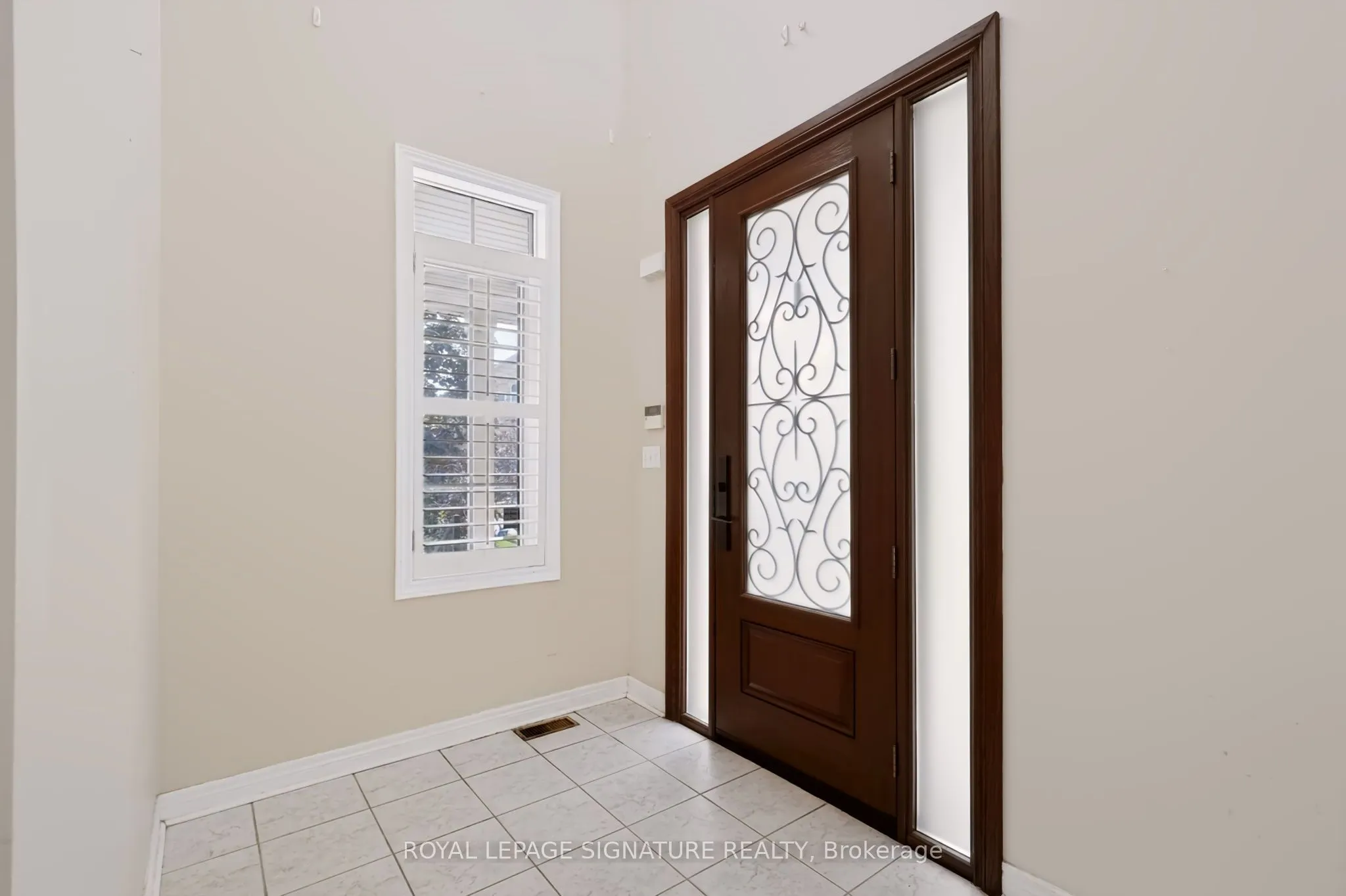 Detached Home For Lease | W13700528