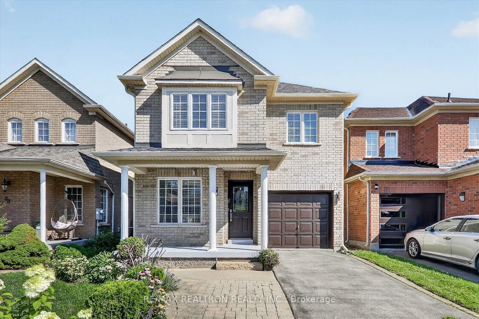 Detached Home For Sale | W13700684