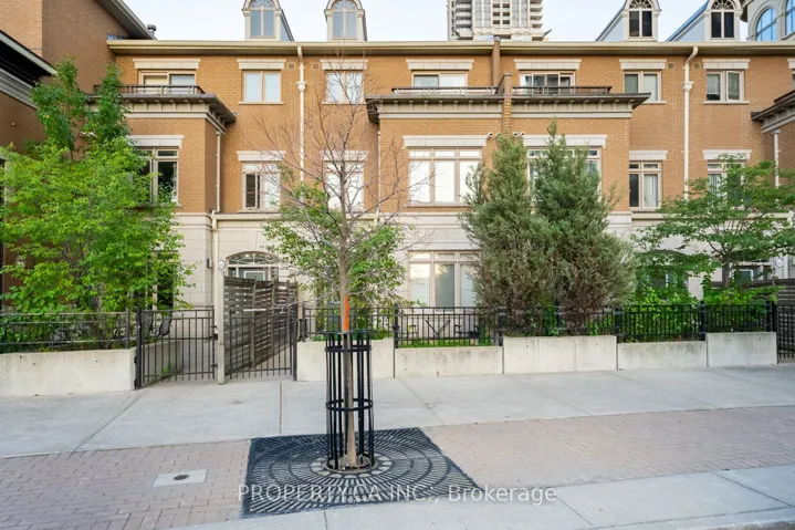 383 Prince Of Wales Drive, Mississauga, ON L5B 0C7