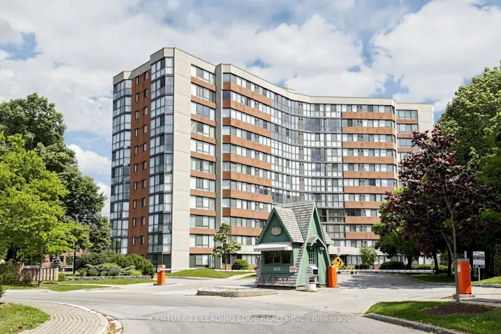 1230 Marlborough W Court, Oakville, ON L6H 3K6
