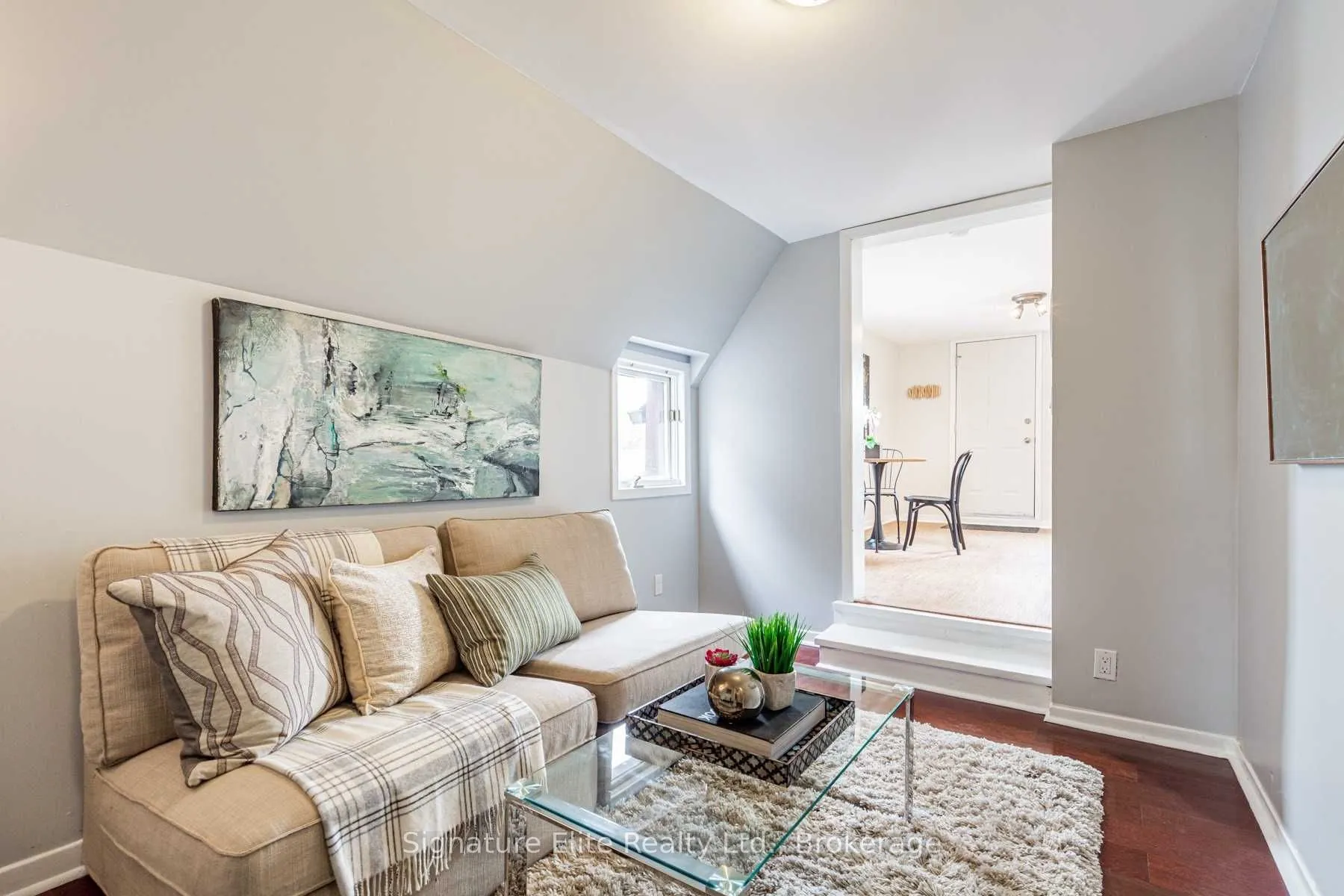 Semi-Detached Home For Lease | W13701030