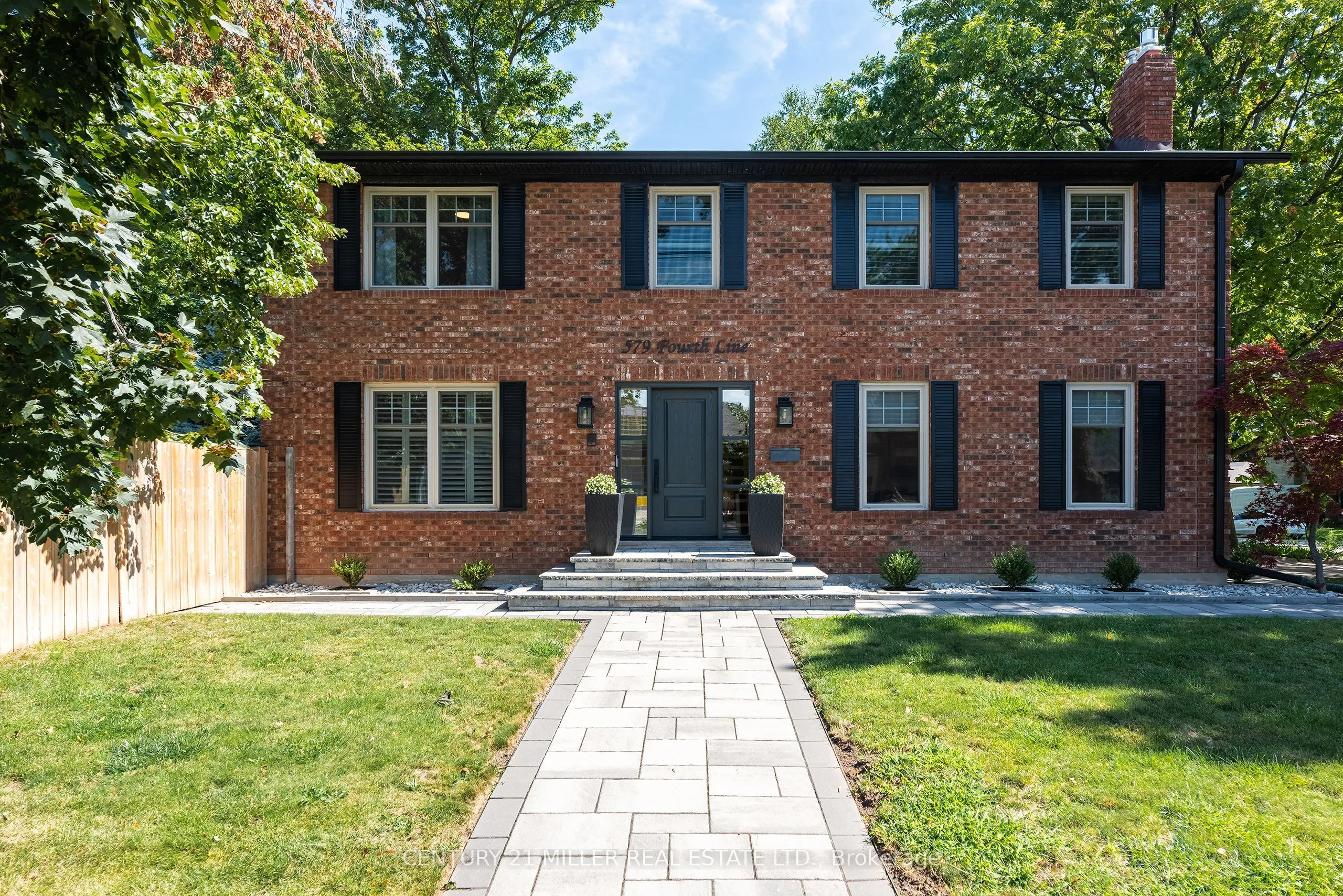 Detached Home For Sale | W13701108