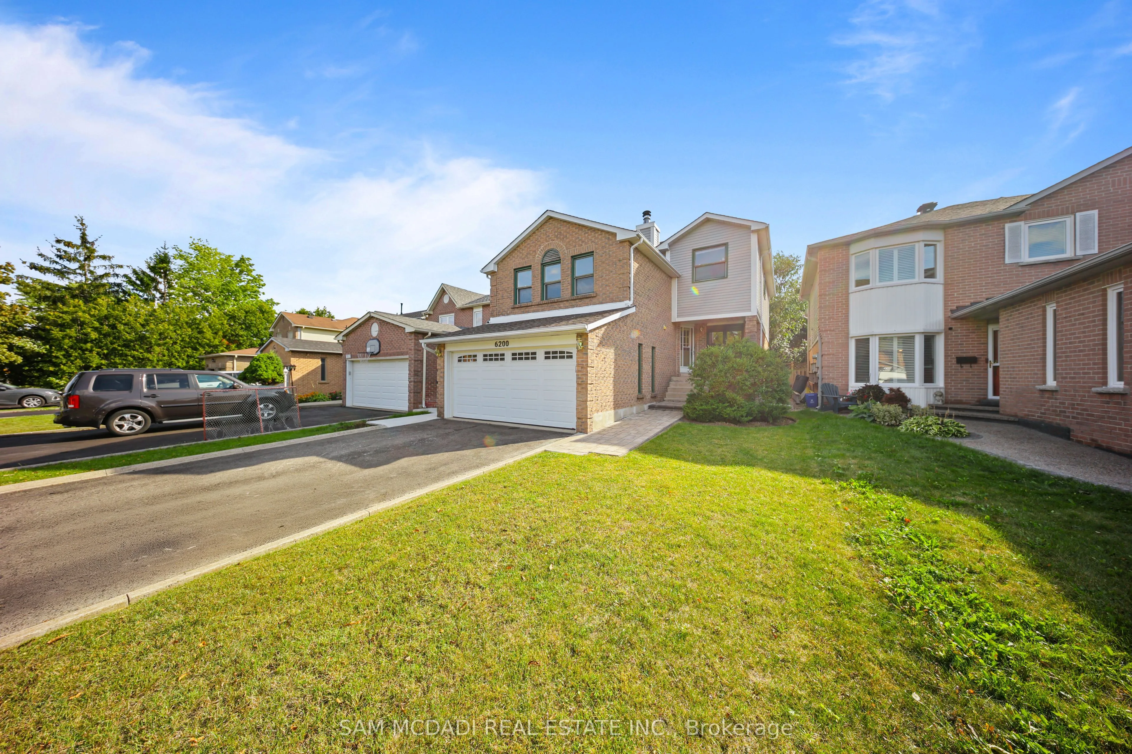 Detached Home For Sale | W13701904
