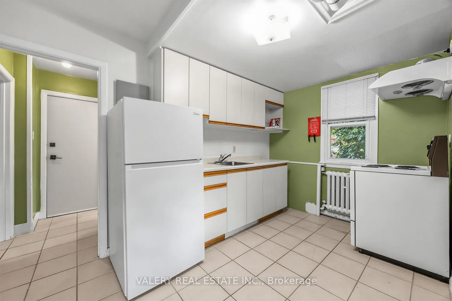 Multiplex For Lease | W13701922