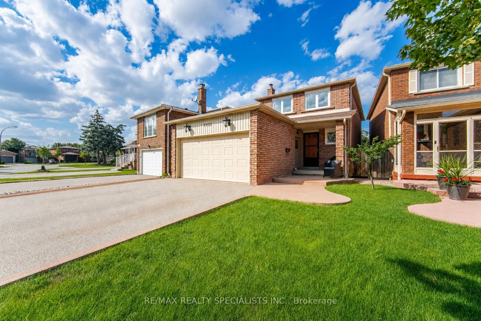 Property For Sale | W13702094
