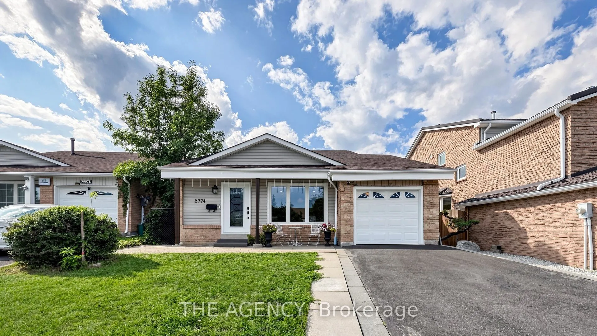 Detached Home For Lease | W13702146