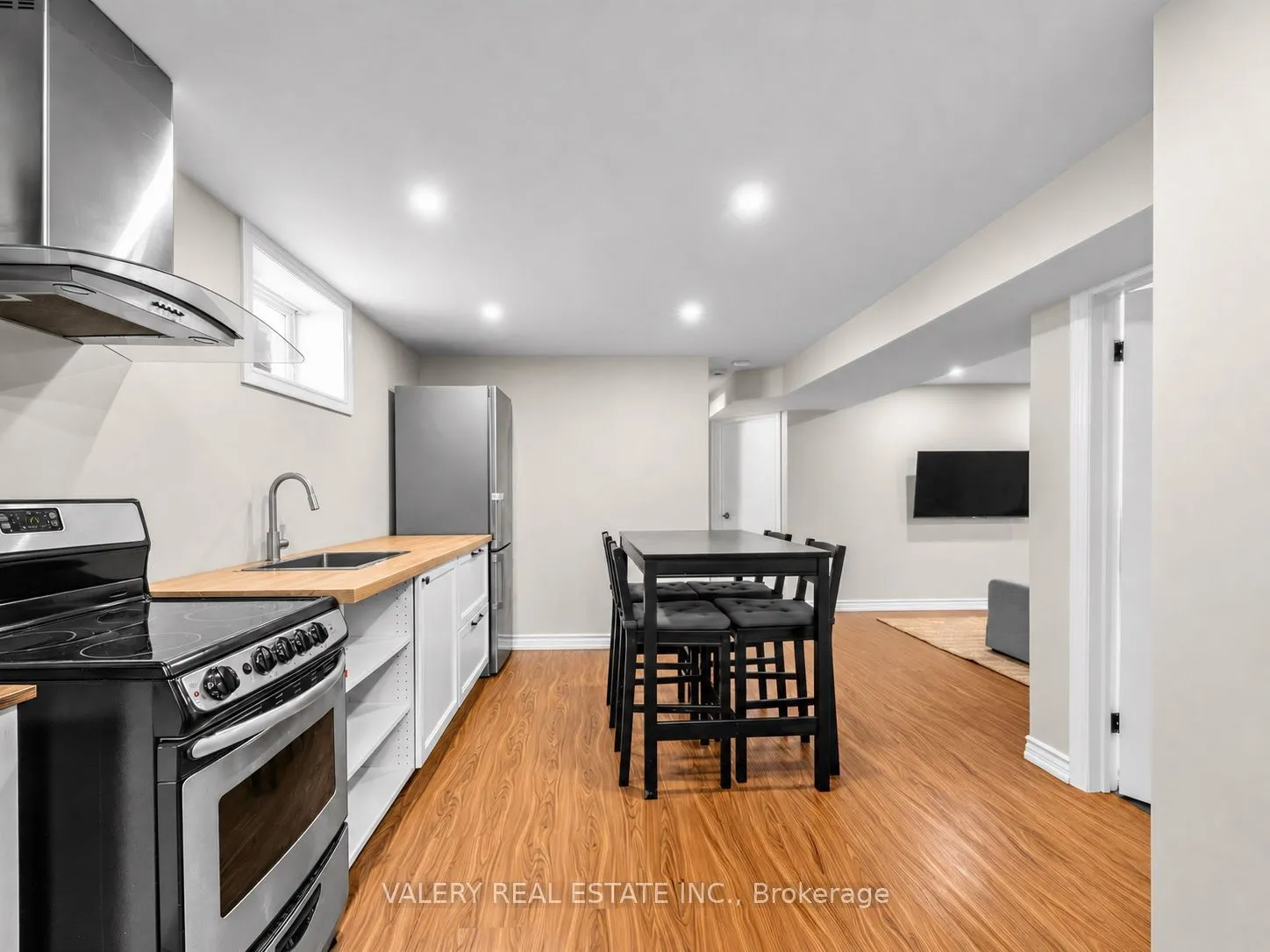 Detached Home For Lease | W13702244
