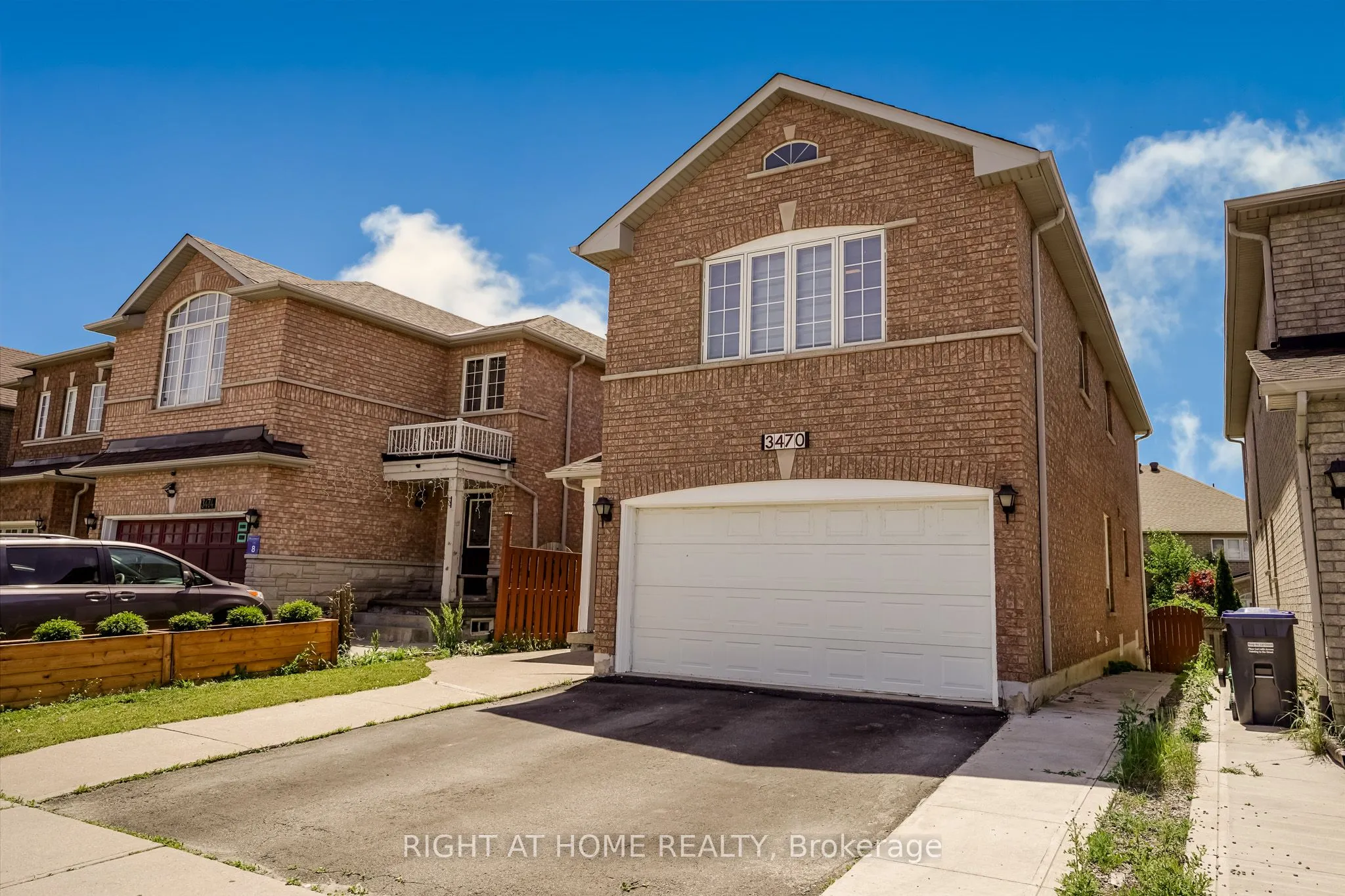 Detached Home For Lease | W13702468