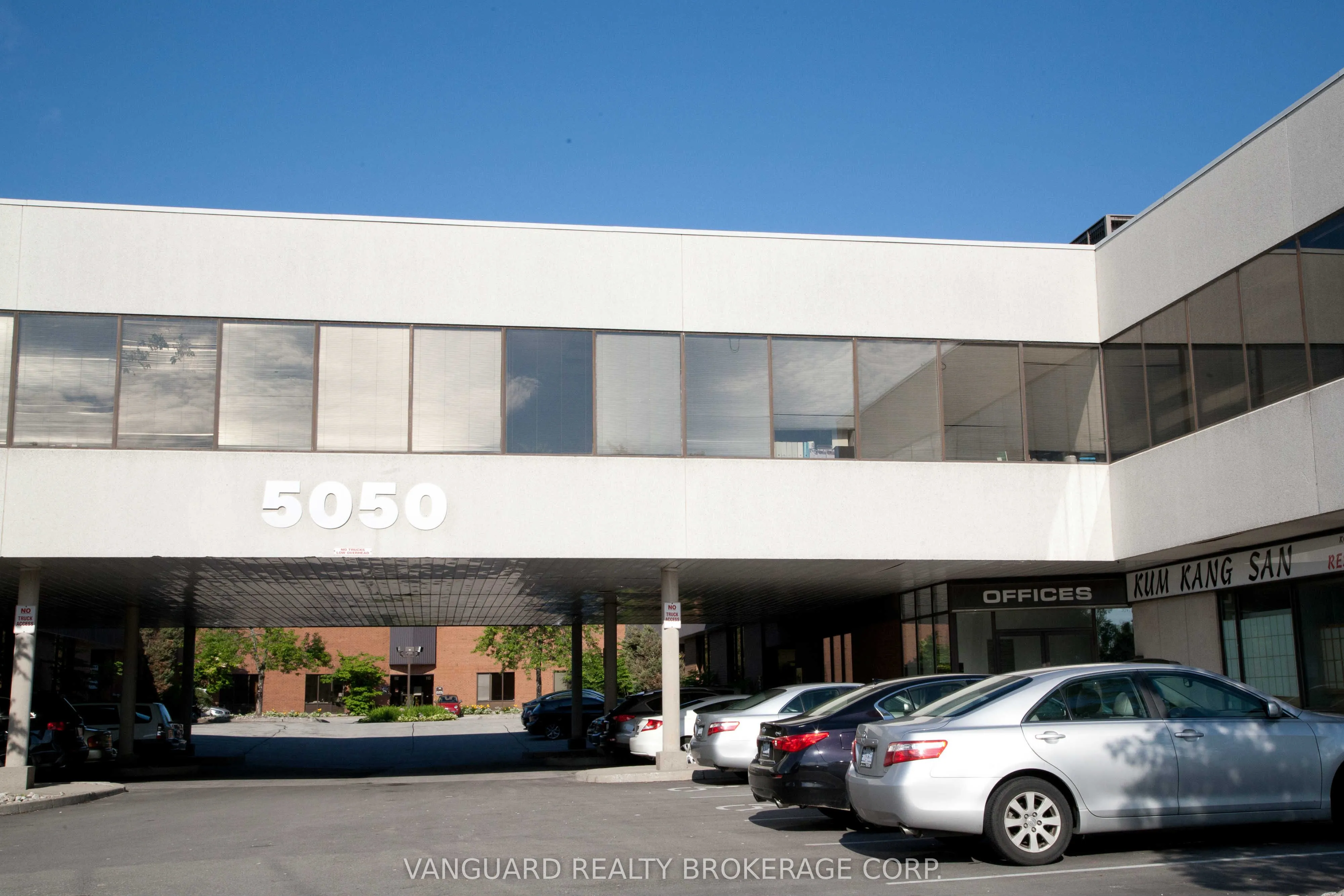 Industrial Property For Lease | W13702740