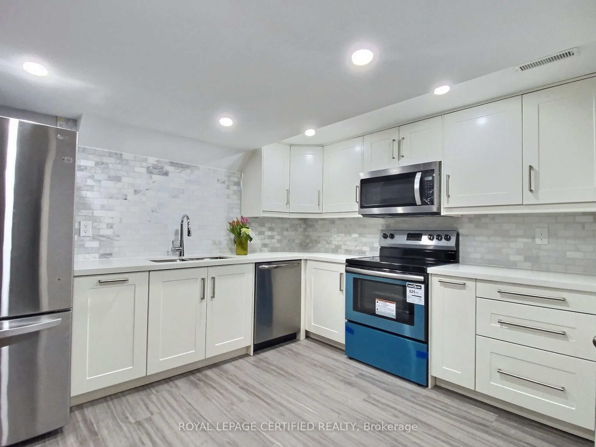 Detached Home For Lease | W13702794
