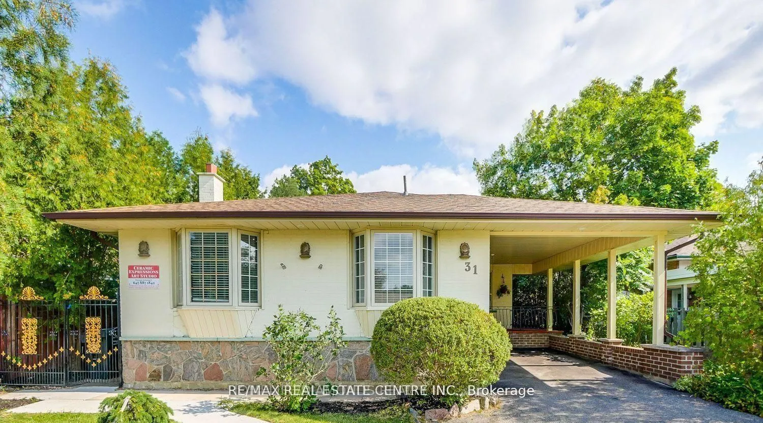 Detached Home For Lease | W13703540
