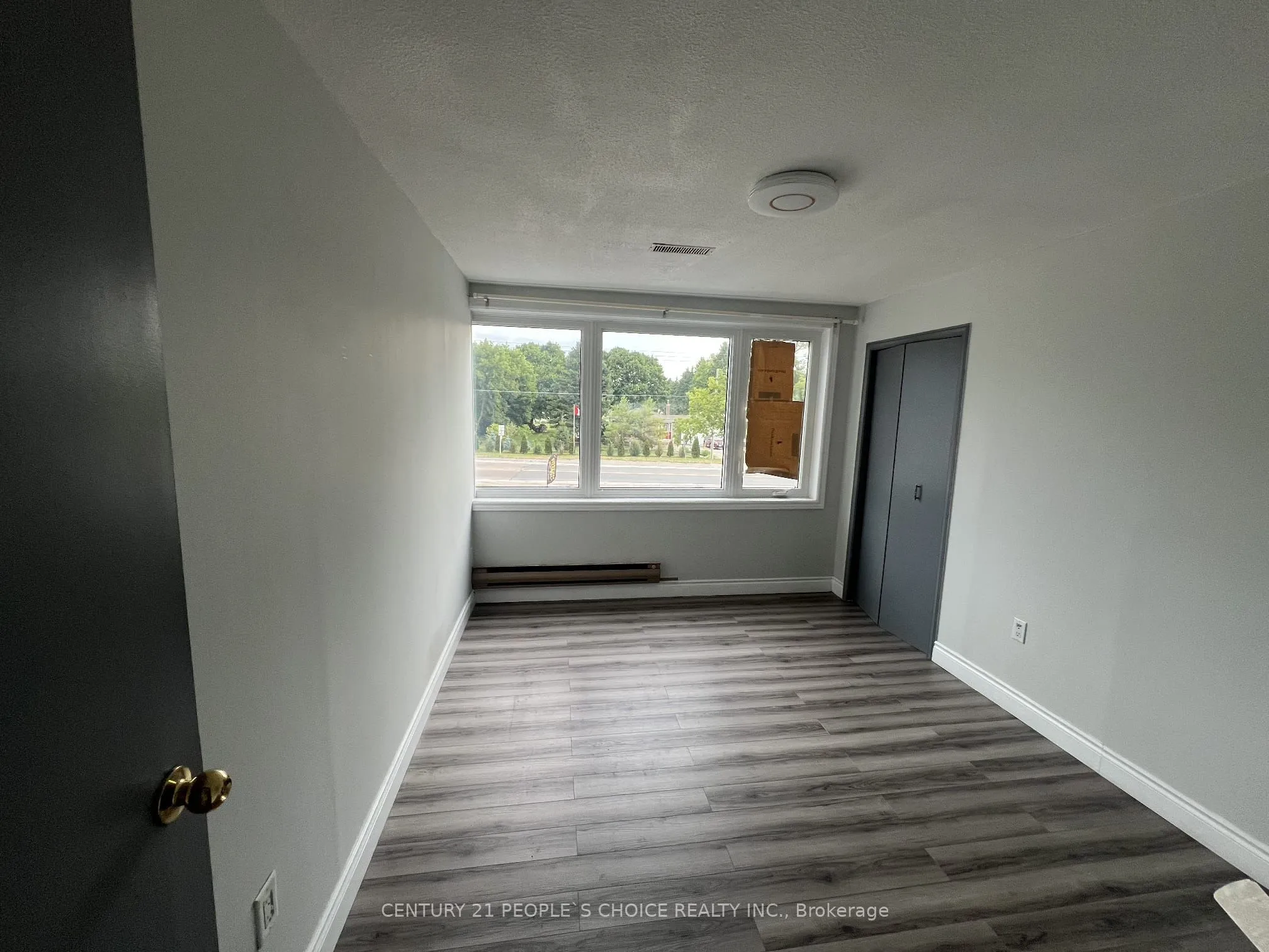 Cottage For Lease | W13703894