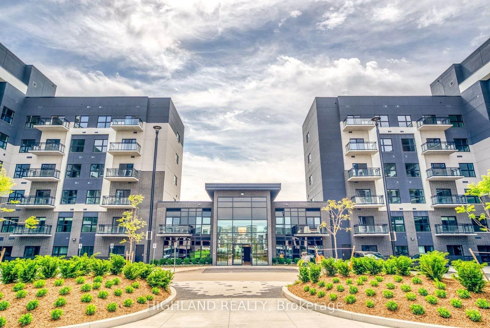 Property For Lease | W13704316