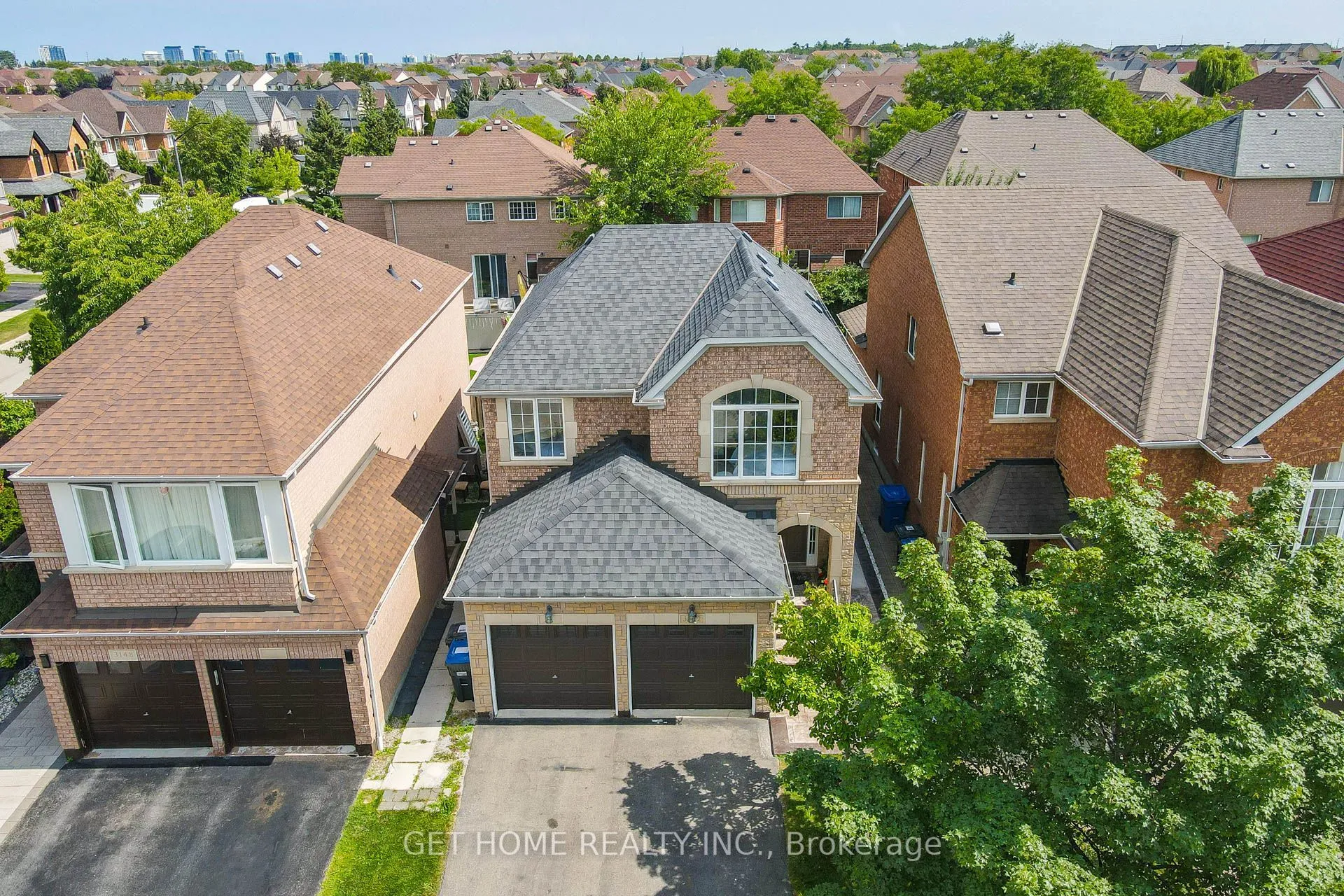 Detached Home For Sale | W13704380