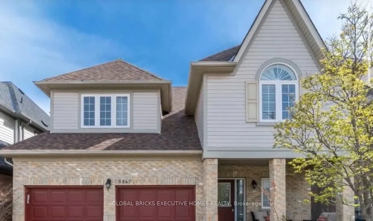 Detached Home For Lease | W13704694