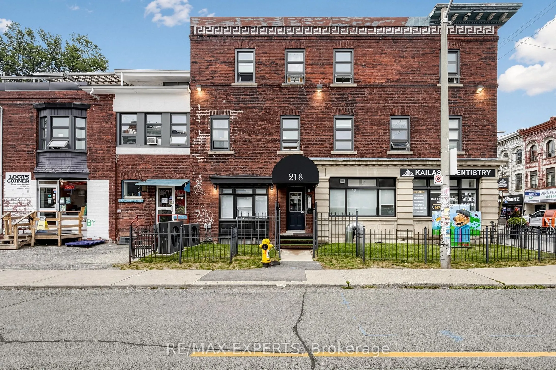 Multiplex For Lease | W13705956