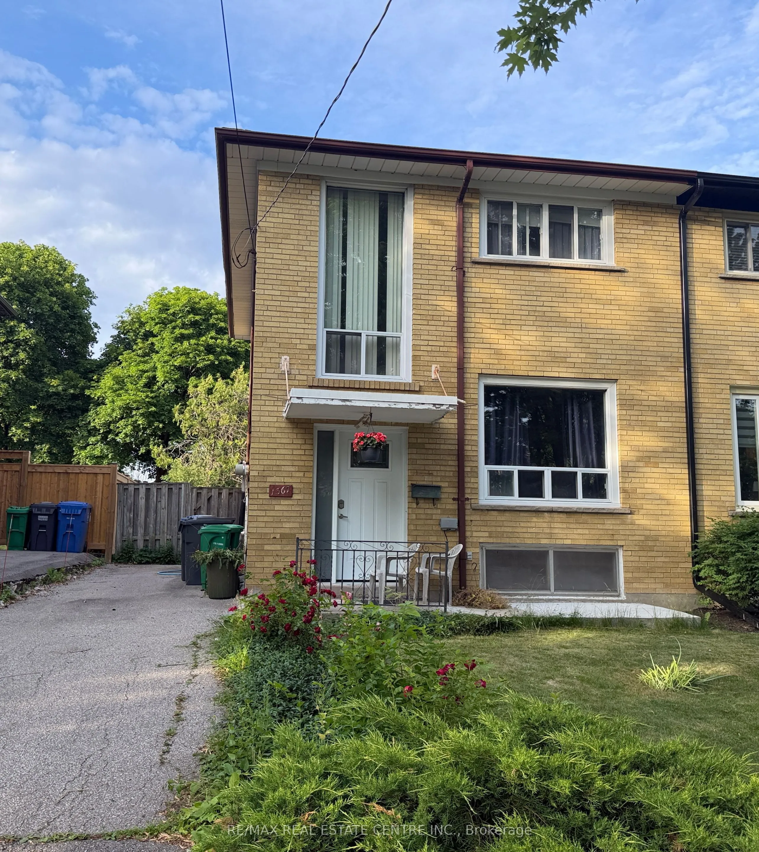 Semi-Detached Home For Sale | W13707672