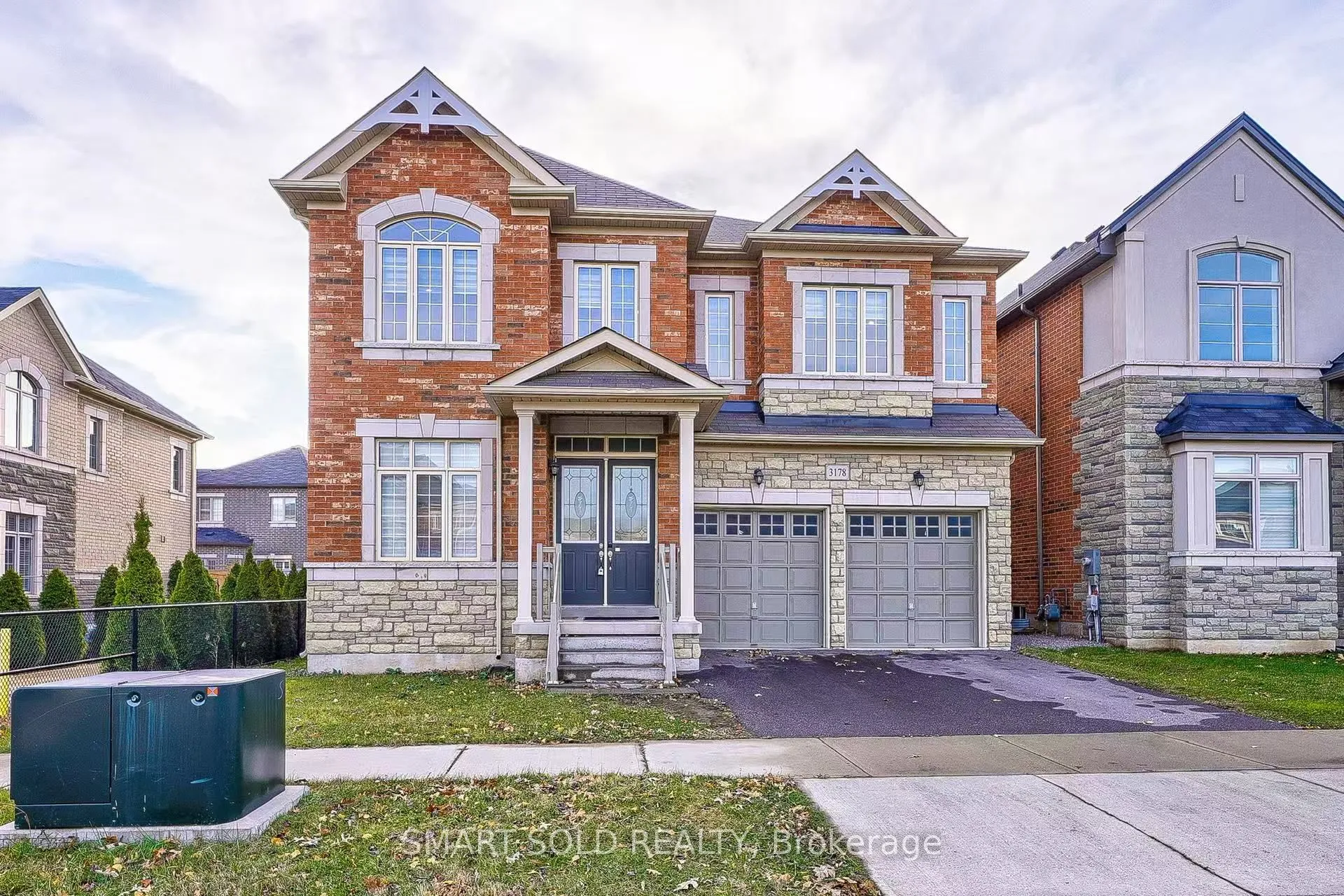 Detached Home For Lease | W13707686