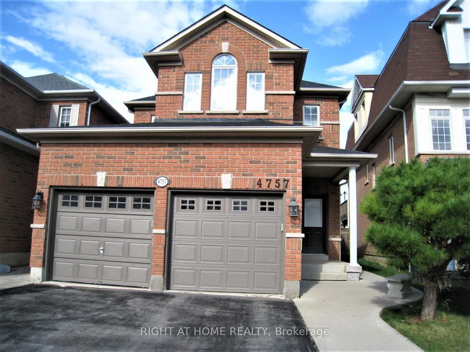Detached Home For Lease | W13708826