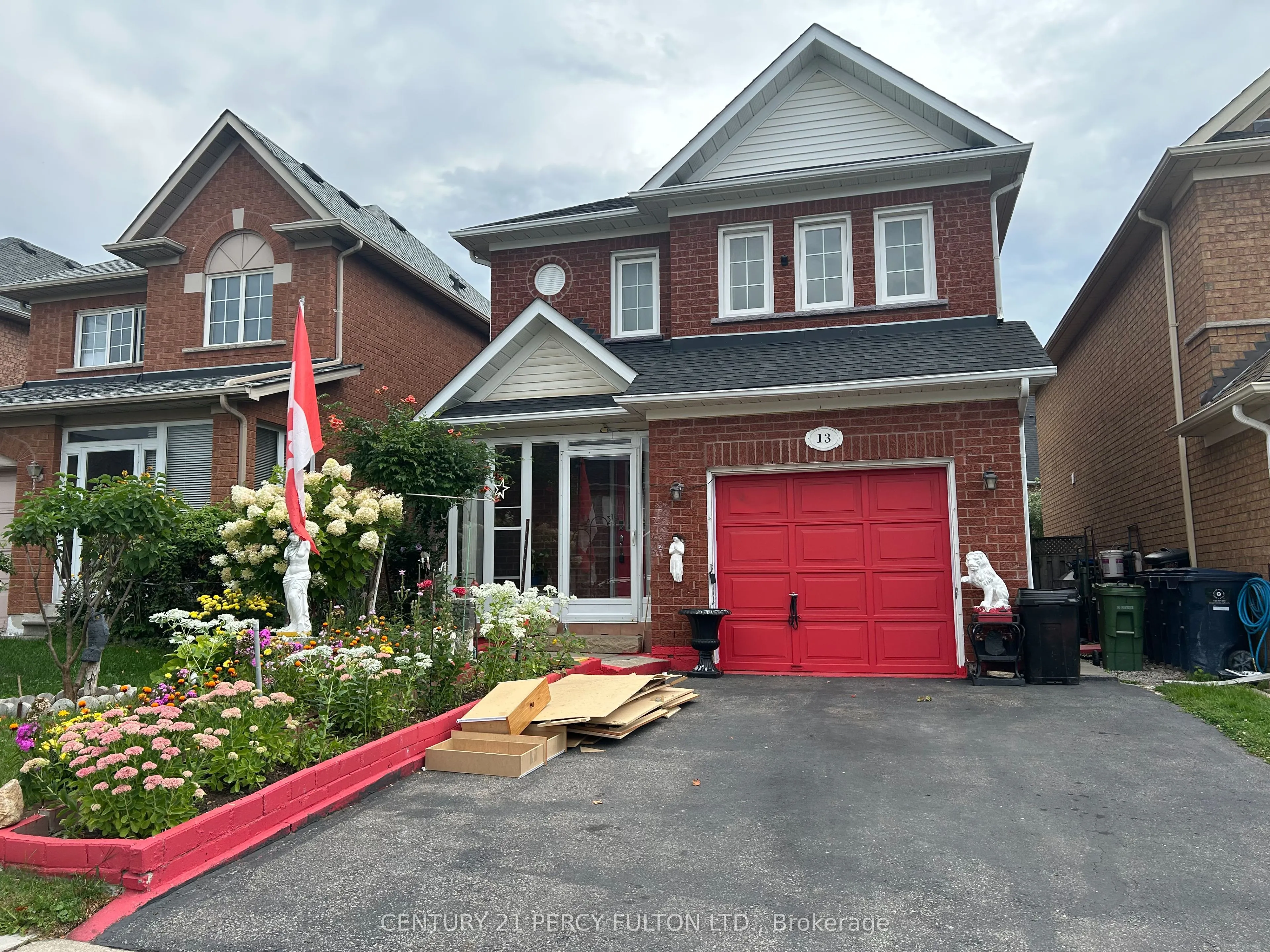 Detached Home For Lease | W13710394