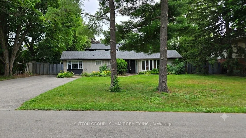 Detached Home For Lease | W13710494