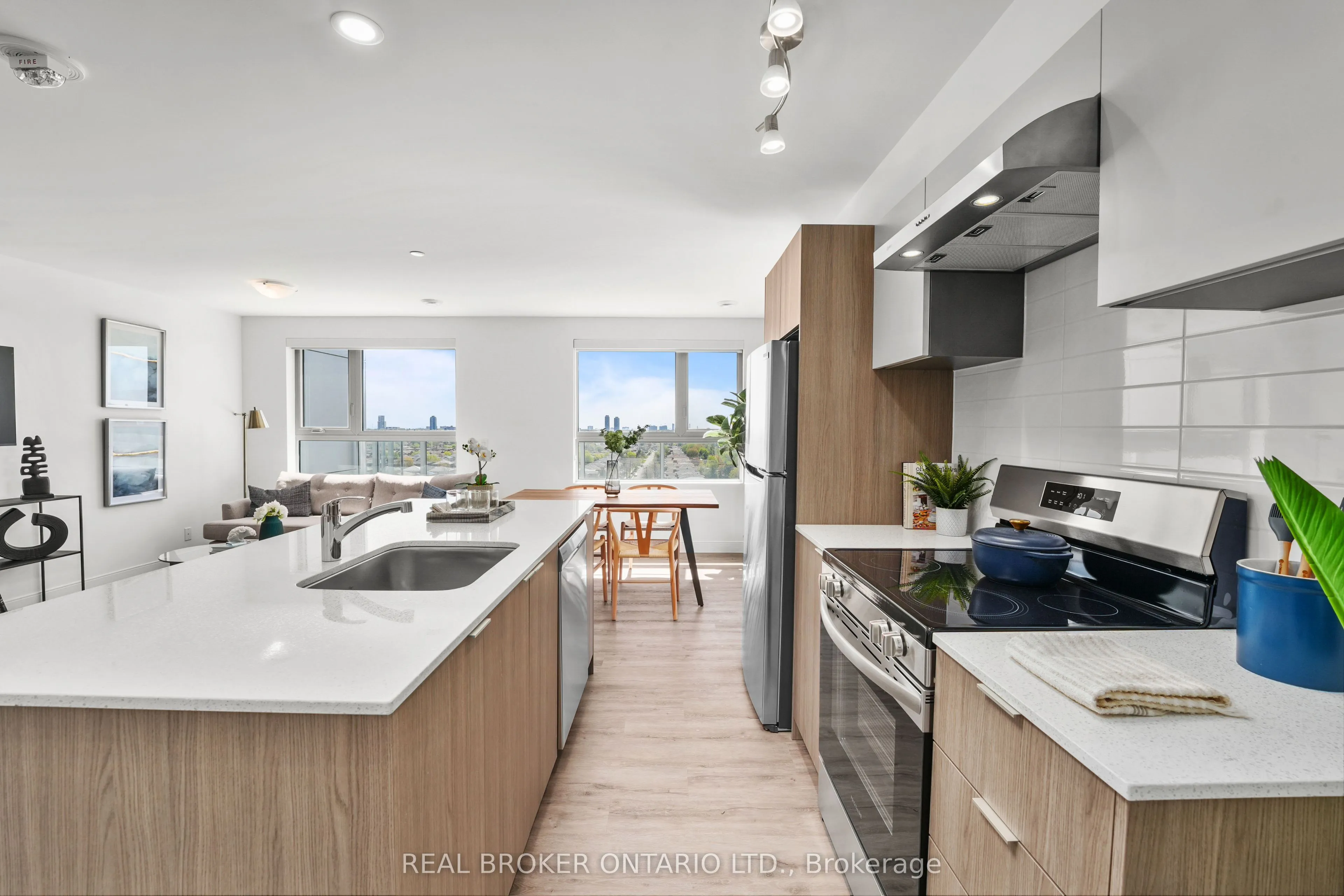 Link Property For Lease | W13710652