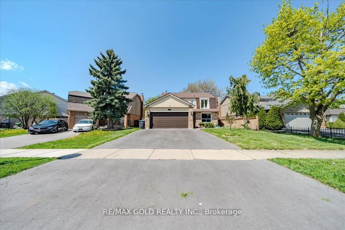 Detached Home For Lease | W13711136