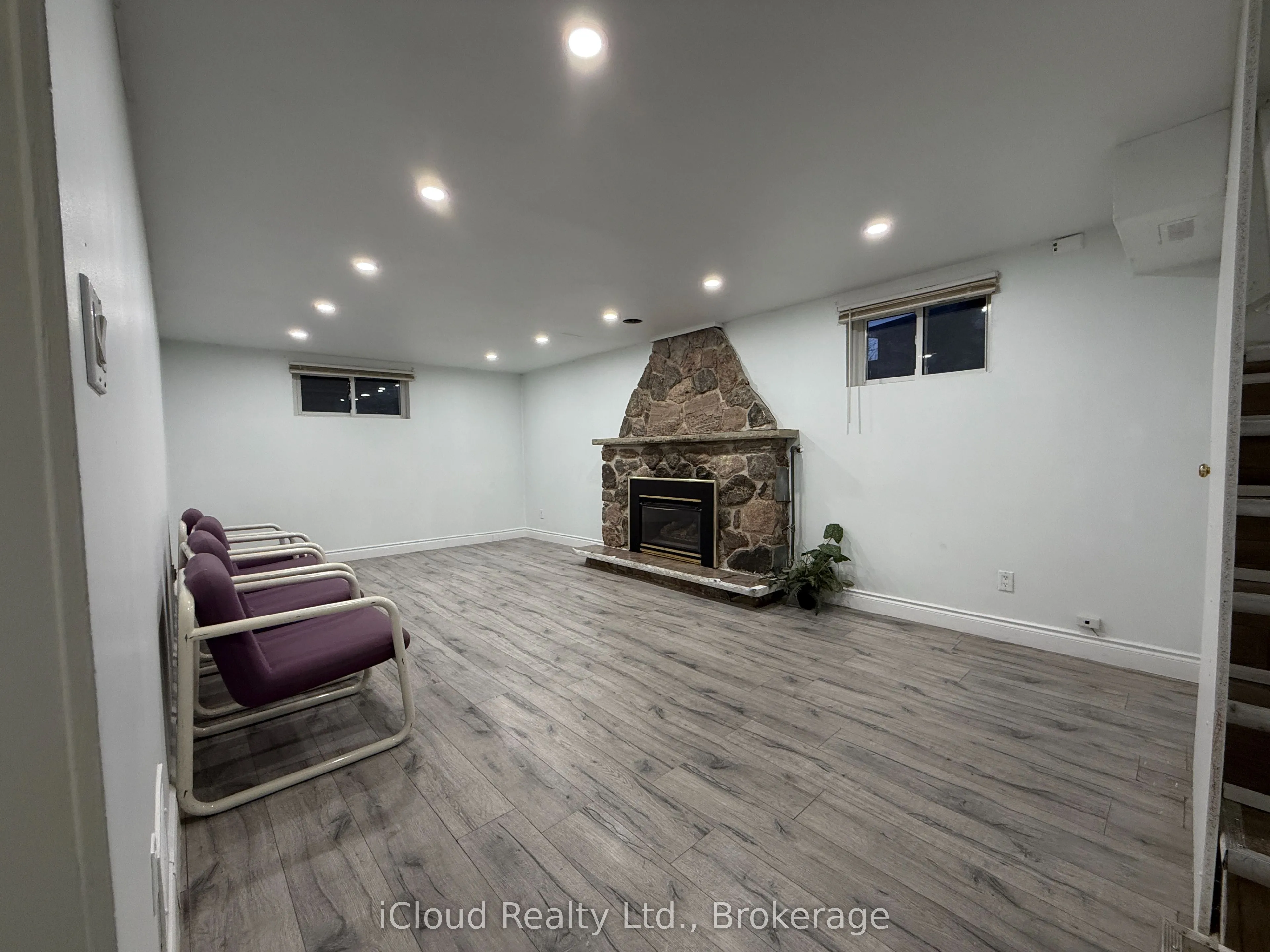 Semi-Detached Home For Lease | W13711574