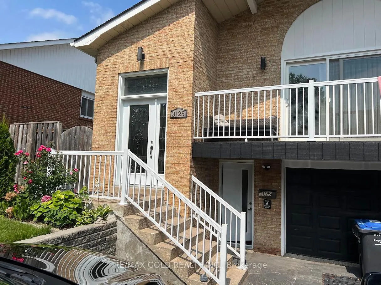 Semi-Detached Home For Lease | W13711702